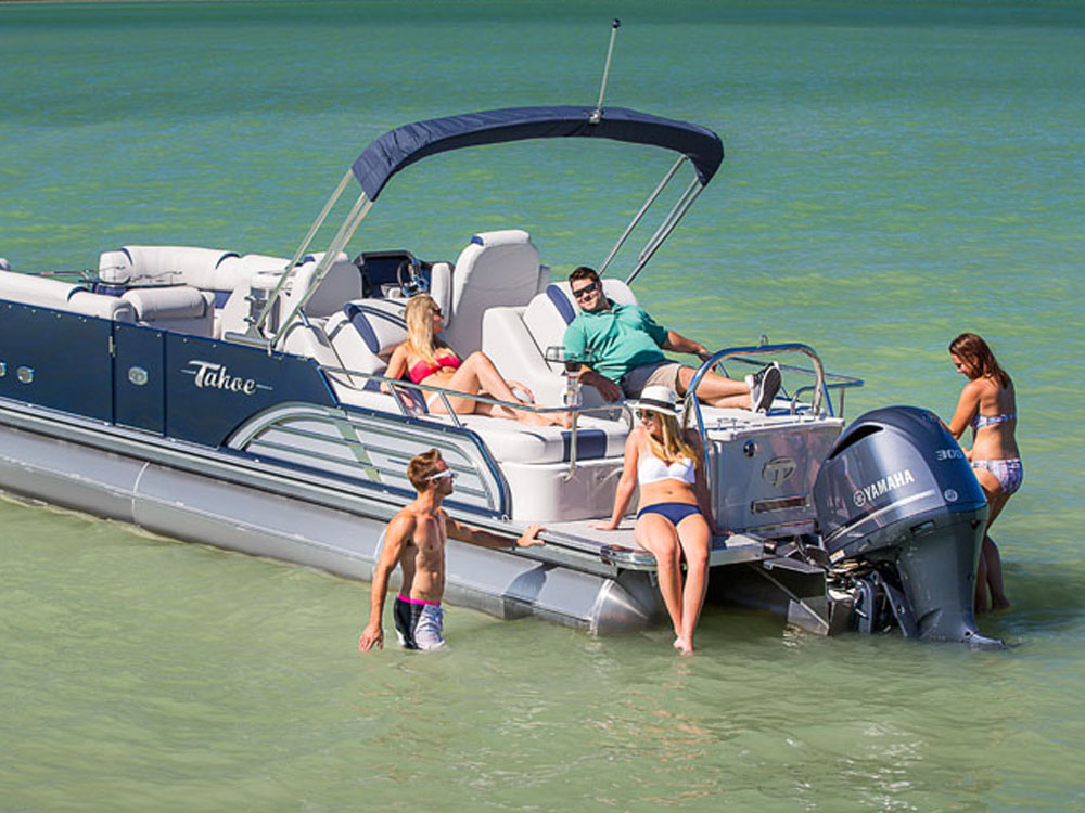 /Boat%20Charters%20&%20Sandbar%20Party%20Boat